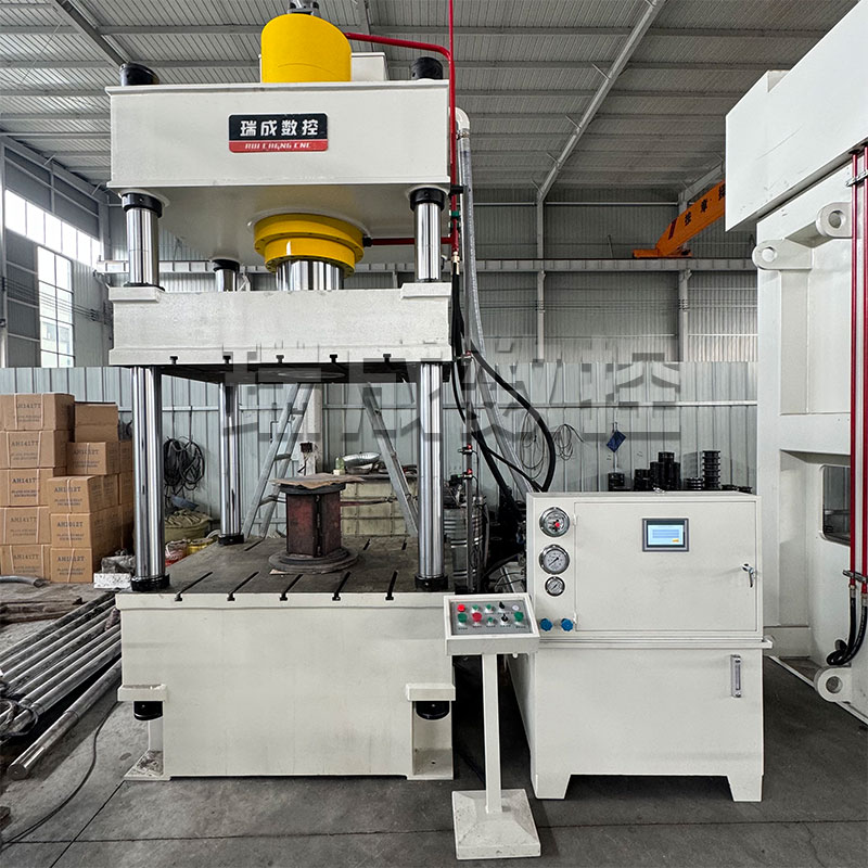 315t噸四柱液壓機(jī)（油壓機(jī)），鈦劑塊液壓機(jī)