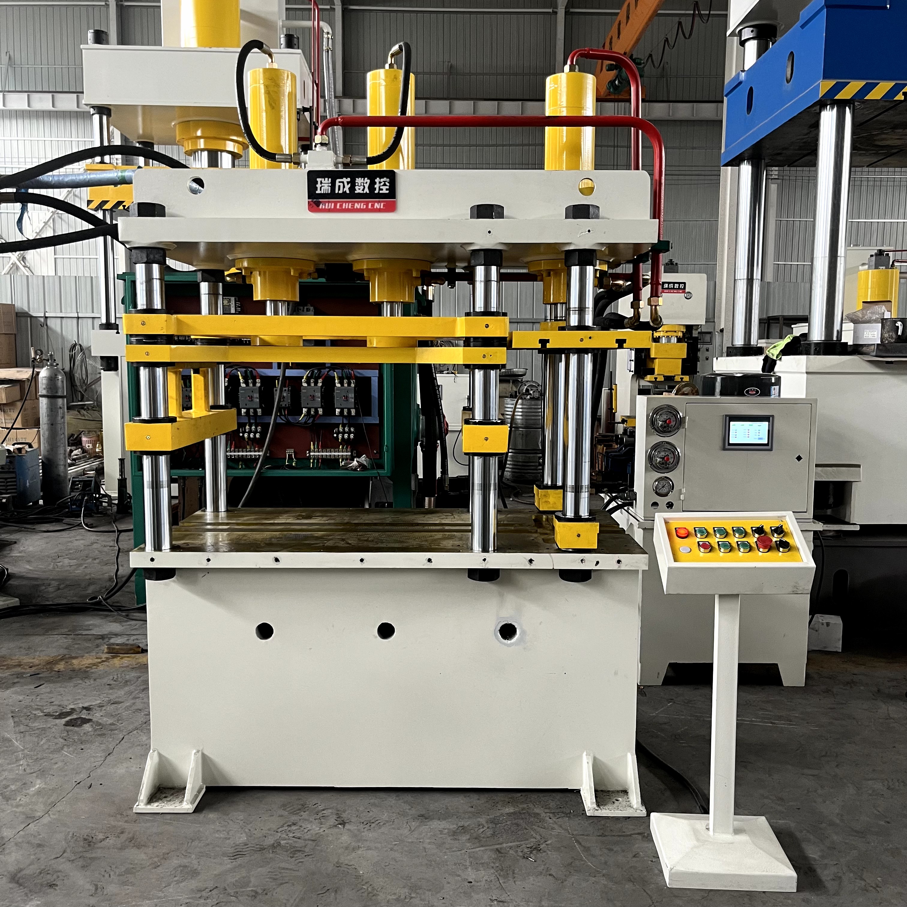 80T 多功能六柱三缸定制液壓機 